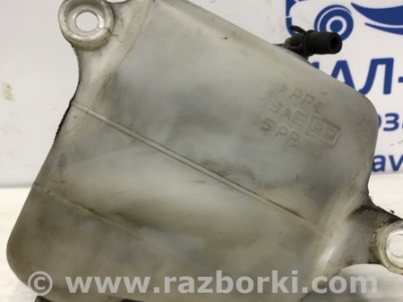 ФОТО Бачок радиатора (расширительный) для Mitsubishi Pajero Sport (96-09) Киев