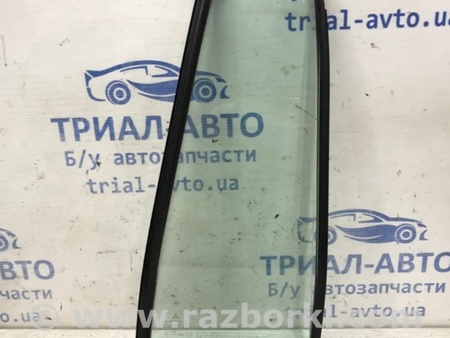 ФОТО Стекло двери задней правой (форточка) для Mitsubishi Pajero Sport (96-09) Киев