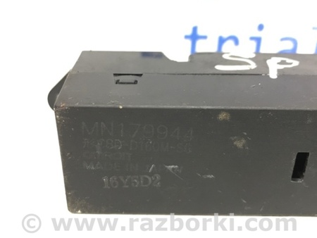 ФОТО Кнопка стеклоподъемника для Mitsubishi Pajero Sport (96-09) Киев