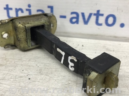 ФОТО Ограничитель двери задний левый для Mitsubishi Pajero Sport (96-09) Київ