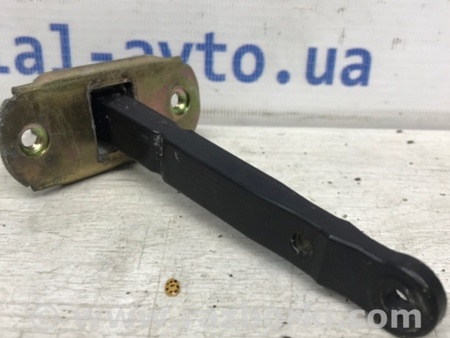 ФОТО Ограничитель двери передний левый для Mitsubishi Pajero Sport (96-09) Киев