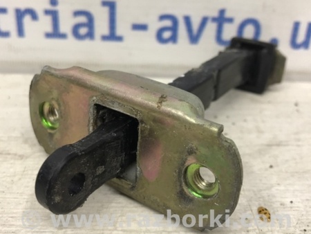 ФОТО Ограничитель двери передний правый для Mitsubishi Pajero Sport (96-09) Київ