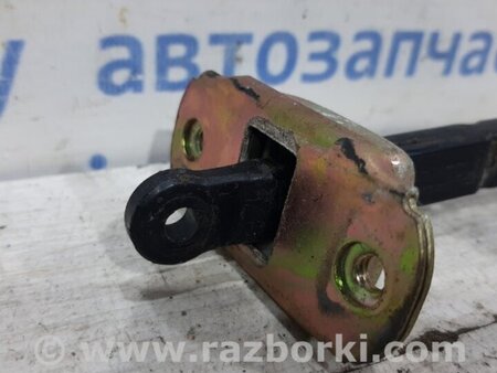 ФОТО Ограничитель двери передний правый для Mitsubishi Pajero Sport (96-09) Київ