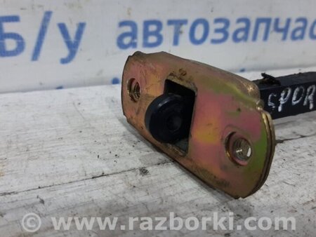 ФОТО Ограничитель двери передний левый для Mitsubishi Pajero Sport (96-09) Киев