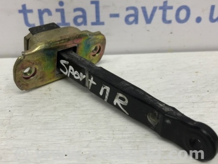 ФОТО Ограничитель двери передний правый для Mitsubishi Pajero Sport (96-09) Киев