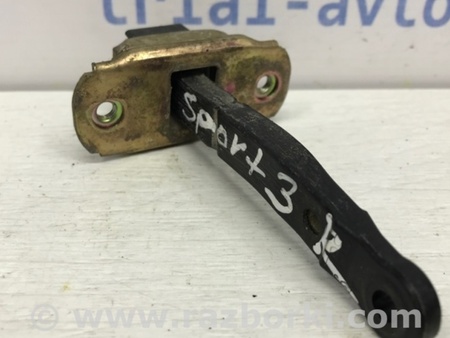 ФОТО Ограничитель двери задний правый для Mitsubishi Pajero Sport (96-09) Киев