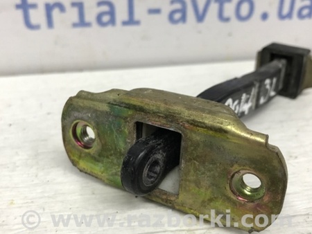 ФОТО Ограничитель двери задний левый для Mitsubishi Pajero Sport (96-09) Киев