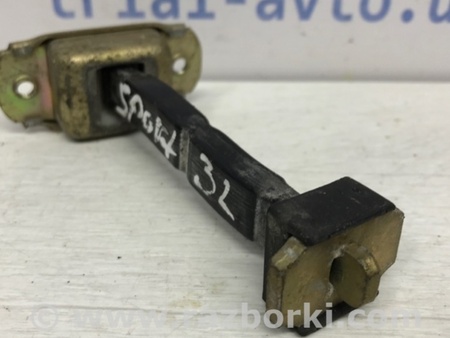 ФОТО Ограничитель двери задний левый для Mitsubishi Pajero Sport (96-09) Киев