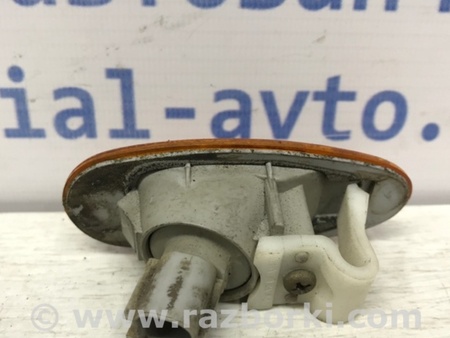 ФОТО Повторитель поворотника для Mitsubishi Pajero Sport (96-09) Киев