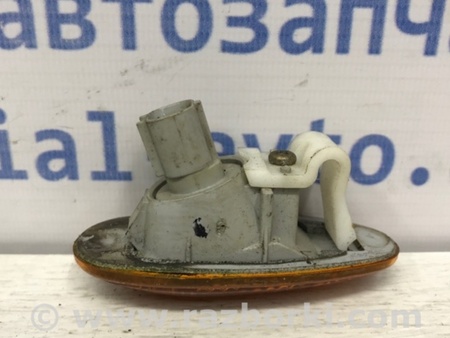 ФОТО Повторитель поворотника для Mitsubishi Pajero Sport (96-09) Киев