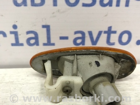 ФОТО Повторитель поворотника для Mitsubishi Pajero Sport (96-09) Киев