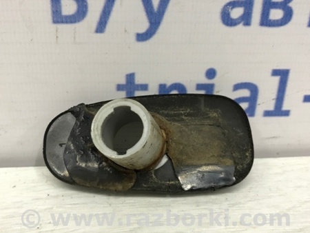 ФОТО Повторитель поворотника для Mitsubishi Pajero Sport (96-09) Киев