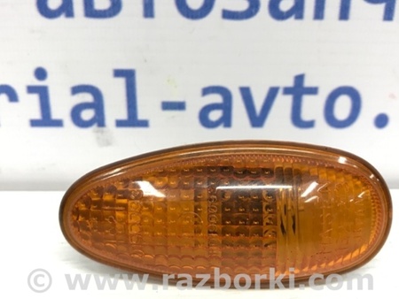 ФОТО Повторитель поворотника для Mitsubishi Pajero Sport (96-09) Киев