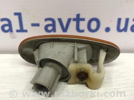 ФОТО Повторитель поворотника для Mitsubishi Pajero Sport (96-09) Київ