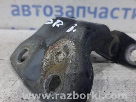 ФОТО Петля двери задней правой верхняя для Mitsubishi Pajero Sport (96-09) Київ