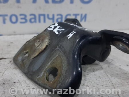 ФОТО Петля двери задней правой нижняя для Mitsubishi Pajero Sport (96-09) Київ