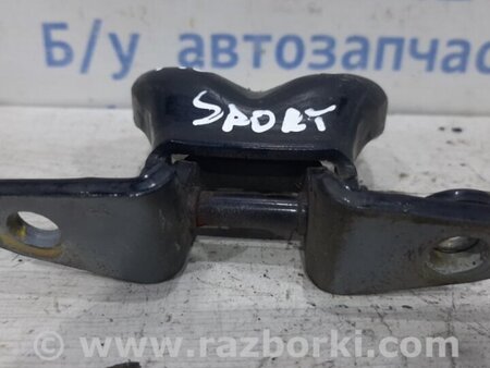 ФОТО Петля двери передней левой верхняя для Mitsubishi Pajero Sport (96-09) Київ