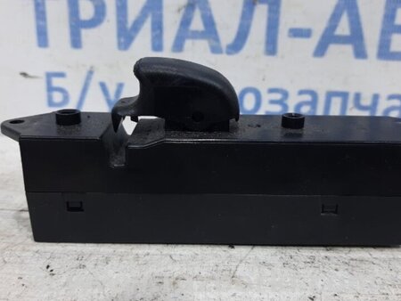 ФОТО Кнопка стеклоподъемника для Mitsubishi Pajero Sport (96-09) Киев