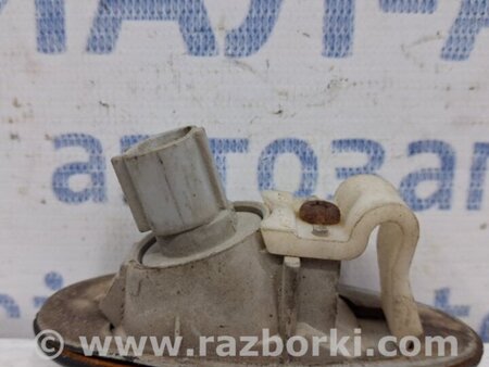 ФОТО Повторитель поворотника для Mitsubishi Pajero Sport (96-09) Киев