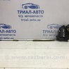 Замок двери передний правый Mitsubishi Outlander
