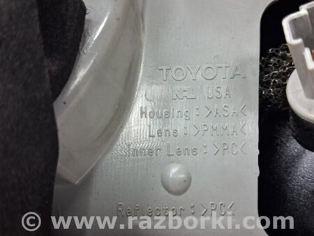 ФОТО Фонарь задний внутренний правый для Lexus RX350 Київ