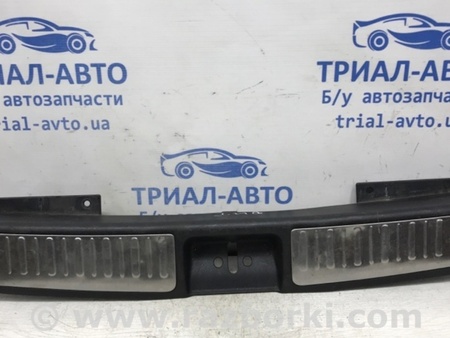 ФОТО Накладка задней панели для Mitsubishi Outlander Киев