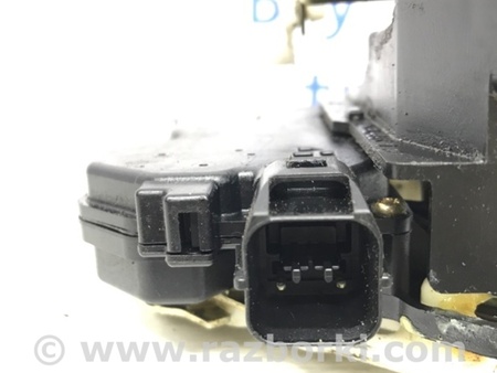 ФОТО Замок двери задний левый для Mitsubishi Outlander Київ