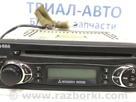 ФОТО магнитофон для Mitsubishi Outlander Київ