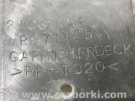 ФОТО Дефлектор дворников для Mitsubishi Outlander Київ