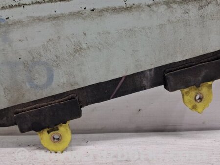 ФОТО Стекло двери переднее правое для Mitsubishi Outlander Київ