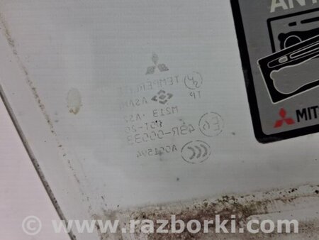 ФОТО Стекло двери переднее правое для Mitsubishi Outlander Київ