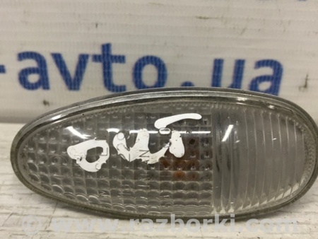 ФОТО Повторитель поворотника для Mitsubishi Outlander Київ