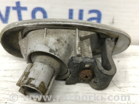 ФОТО Повторитель поворотника для Mitsubishi Outlander Київ