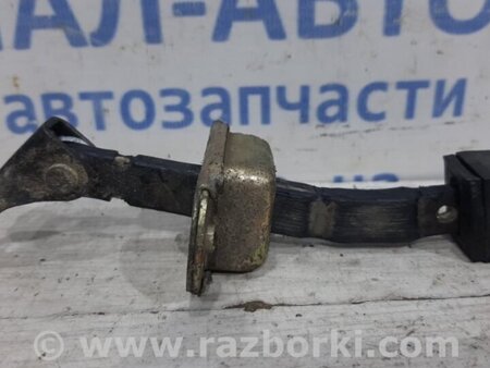 ФОТО Ограничитель двери задний правый для Mitsubishi Outlander Київ