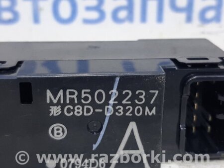 ФОТО Кнопка стеклоподъемника для Mitsubishi Outlander Киев