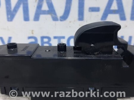 ФОТО Кнопка стеклоподъемника для Mitsubishi Outlander Київ