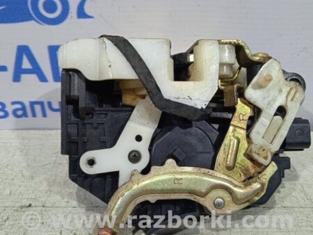 ФОТО Замок двери задний правый для Mitsubishi Outlander Київ