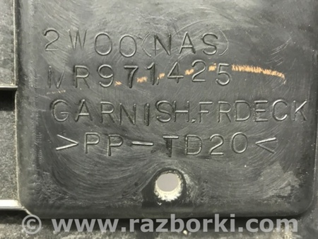 ФОТО Дефлектор дворников для Mitsubishi Outlander Киев