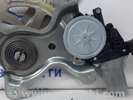 ФОТО Стеклоподъемник задний правый для Lexus RX350 Київ