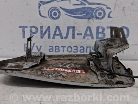 ФОТО Лючок бака для Mitsubishi Outlander Київ