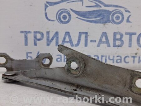 ФОТО Петля капота правая для Mitsubishi Outlander Киев