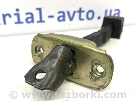 ФОТО Ограничитель двери передний правый для Mitsubishi Outlander Київ