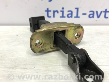 ФОТО Ограничитель двери задний левый для Mitsubishi Outlander Киев