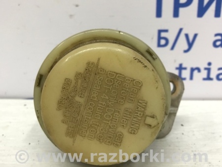 ФОТО Бачок главного тормозного цилиндра для Mitsubishi Outlander Киев