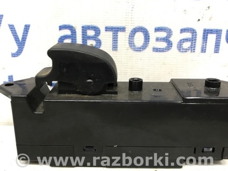 ФОТО Кнопка стеклоподъемника для Mitsubishi Outlander Киев