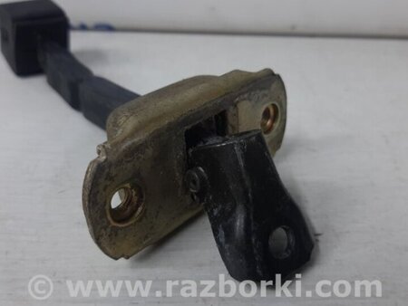 ФОТО Ограничитель двери задний правый для Mitsubishi Outlander Киев