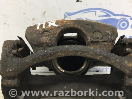 ФОТО Суппорт передний правый для Mitsubishi L200 (06-14) Київ