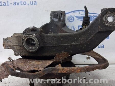 ФОТО Кулак поворотный правый со ступицей для Chevrolet Captiva Киев