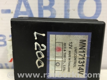 ФОТО Блок управления для Mitsubishi L200 (06-14) Киев