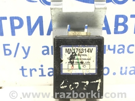 ФОТО Блок управления полным приводом для Mitsubishi L200 (06-14) Киев